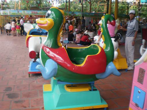 3 LƯU Ý KHI LẮP ĐẶT NHÀ ĐỒ CHƠI CHO BÉ