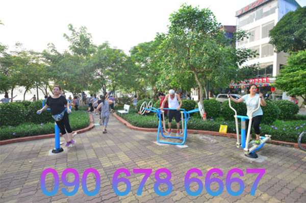 Chẳng riêng gì trẻ con người lớn cũng cần sân chơi thể thao công viên
